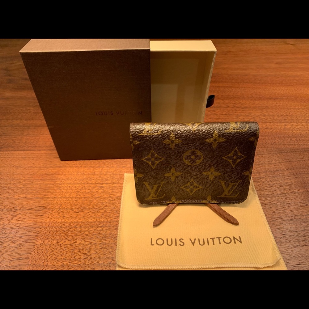***SOLD*** Authentic Louis Vuitton Wallet